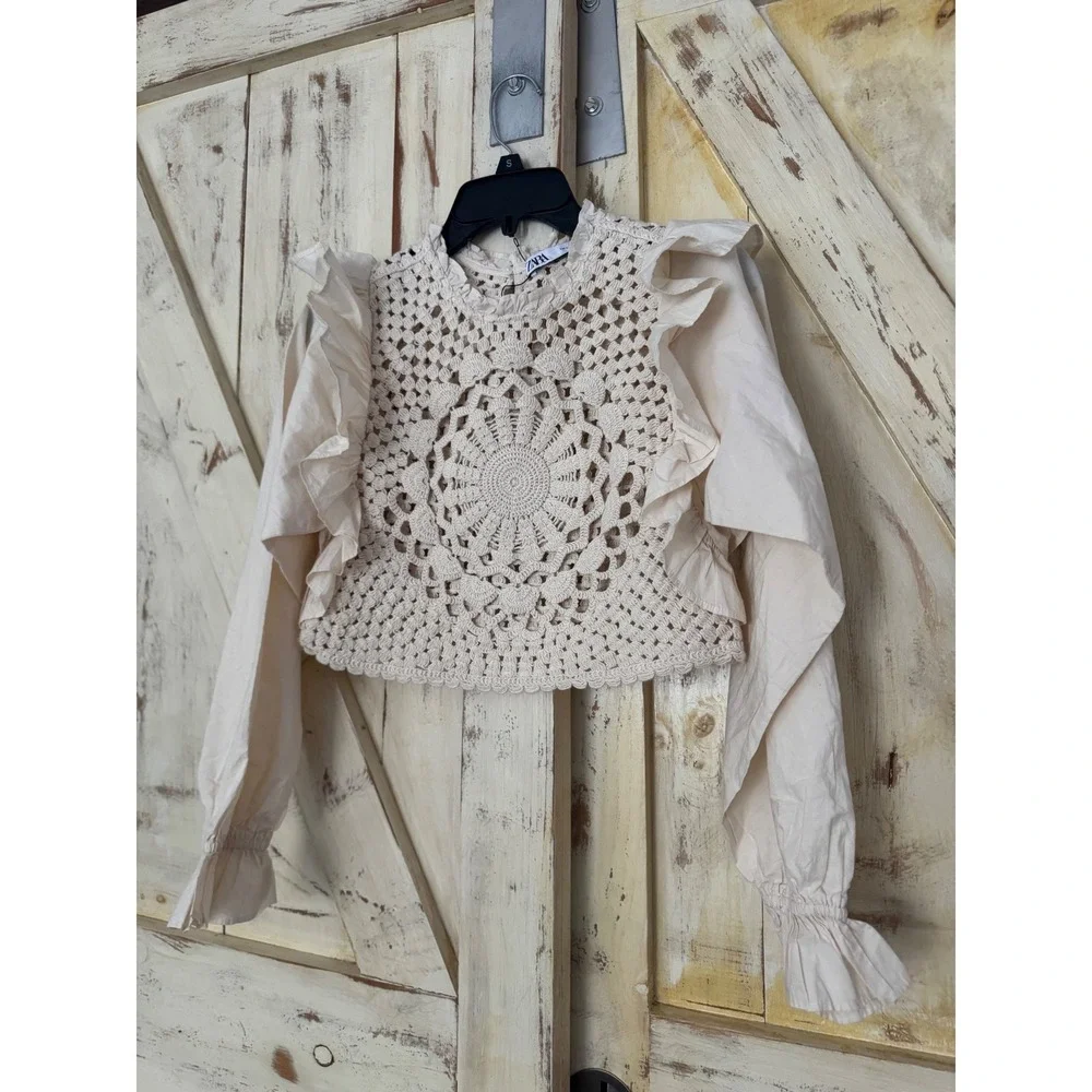 ZARA Crop Top Boho Prairie Crochet Ivory Cream Long‎ Sleeves Size Small